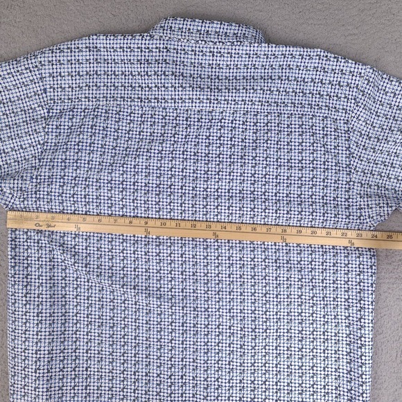 Address Unknown Shirt Mens XL White Blue Geometric Print Short Sleeve Button Up - Picture 8 of 12